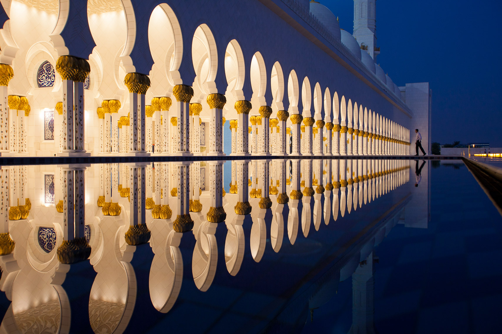 Sheikh_Zayed_Mosque_Grand_Mosque_20130121_photo_by_Justin_Kase_Conder_0288_Tourism.JPG